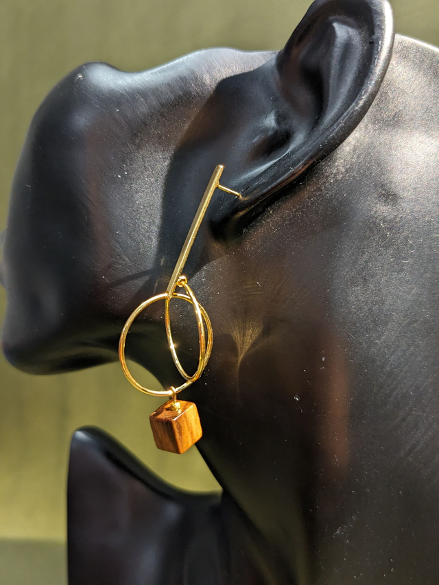 "Simouneto" - Pendants Olivier, Or