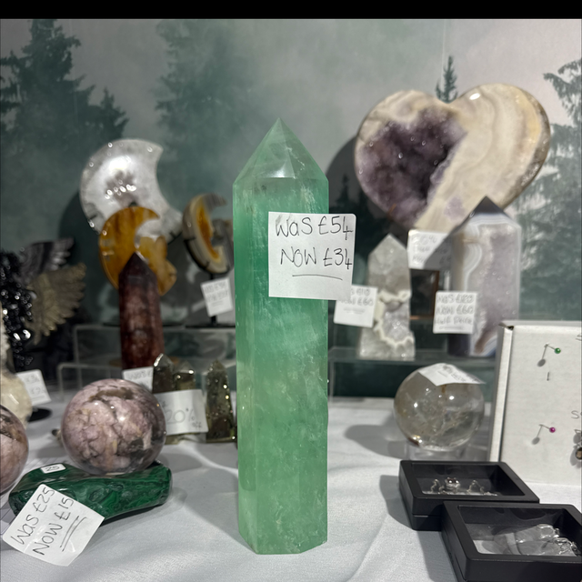 Green fluorite tower