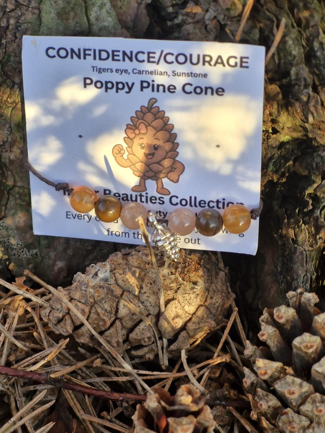 Poppy Pine Cone children's bracelet
