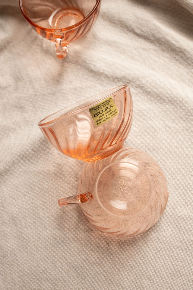Lot de 6 tasses et soucoupes arcoroc roses ✨