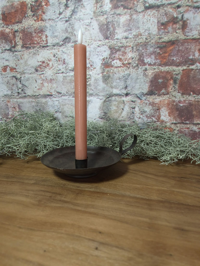 Kandelaar voor dinerkaars, rond. Zwart/bruin.