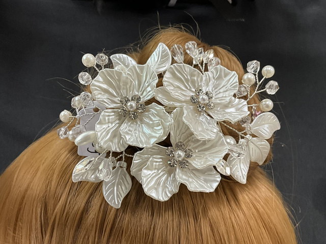 Tiara Vine / Solid slides