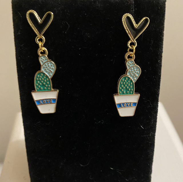 Cactus Love Earrings