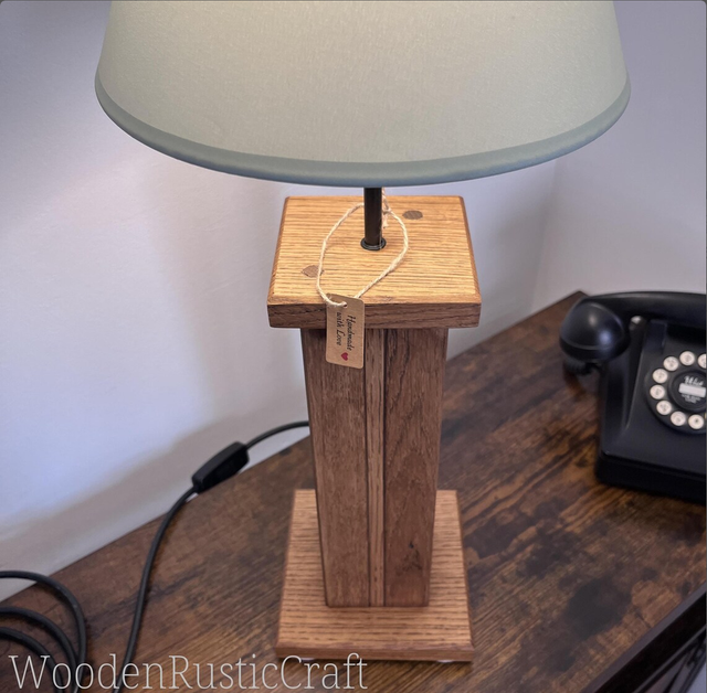 Tall Reclaimed Wood Table Lamp – Upcycled Rustic Lighting
