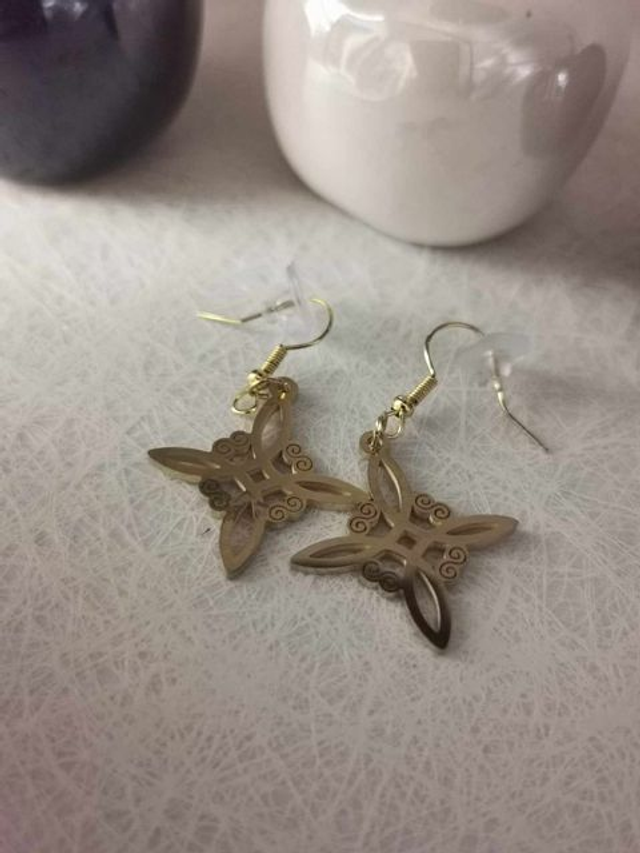 Collier, Boucles d'oreilles ou Porte-clés en Acier Inoxydable Doré - Nœud de Sorcière