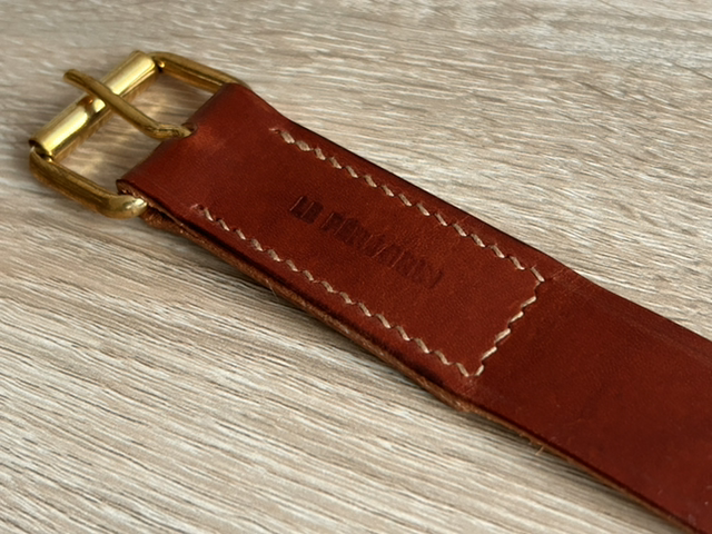 Ceinture en cuir de bœuf/taureau (taille 85 / largeur 3cm / coloris “Acajou”)