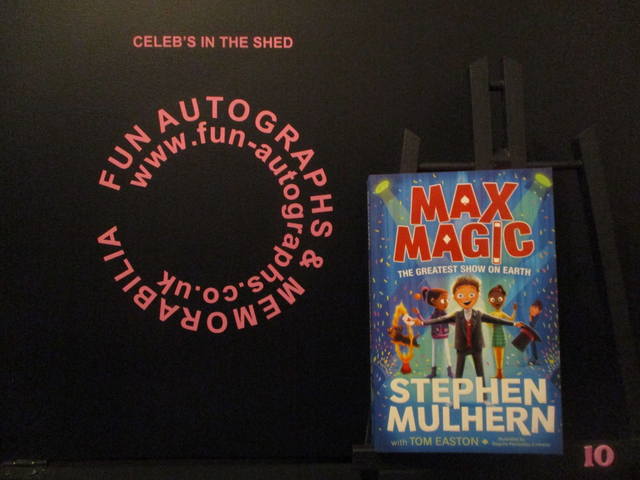 Stephen Mulhern 'Max Magic The Greatest Show On Earth' Authentic Autographed Paperback Book (10)