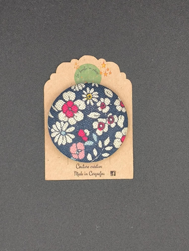 Broche tissu 