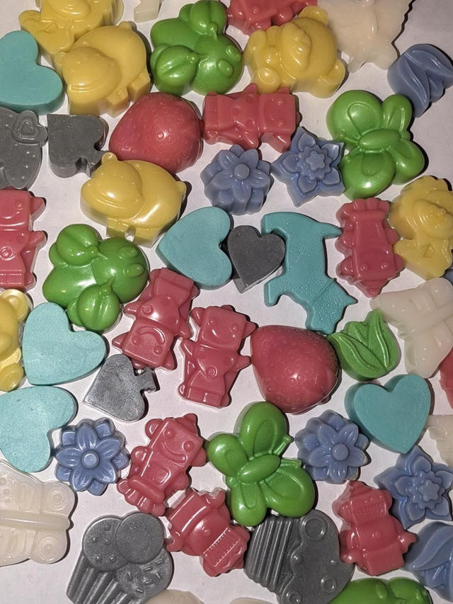 50 Different Scented Wax Melt - Randomly selected