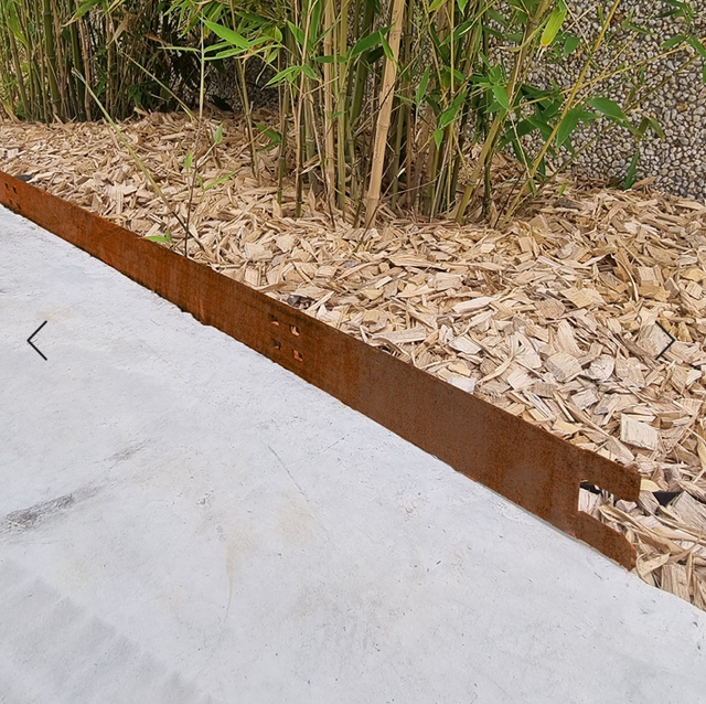 Bordure de jardin en acier corten B8 ® Fourni avec 3 sardines