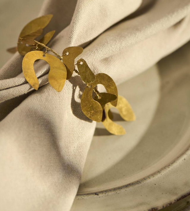 Mistletoe Napkin Ring
