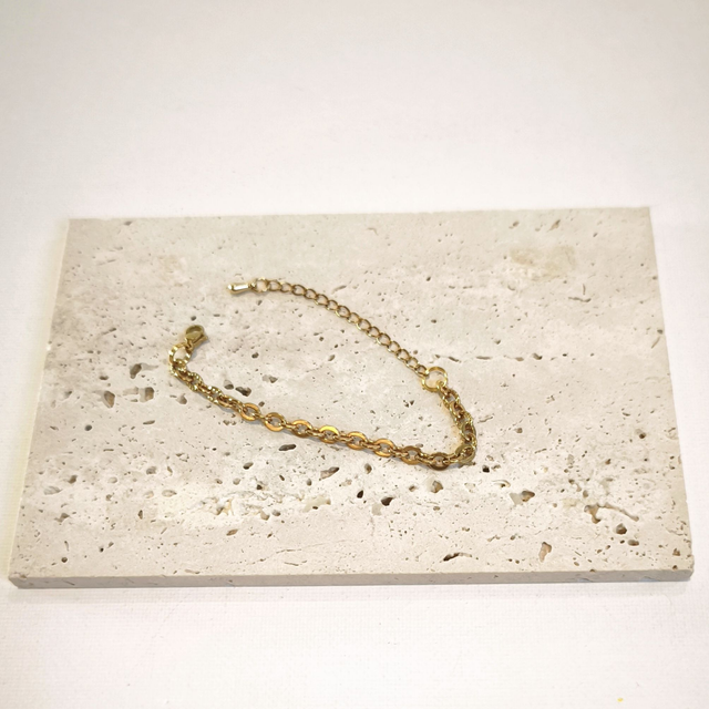 Bracelet doré 18K – Acier inox hypoallergénique – Personnalisable avec charm’s 