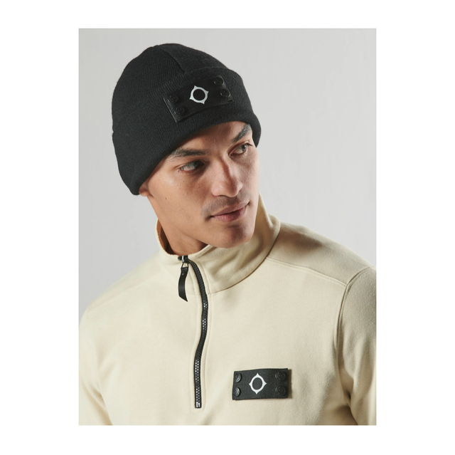 Ma.Strum Knitted Badge Beanie Jet Black