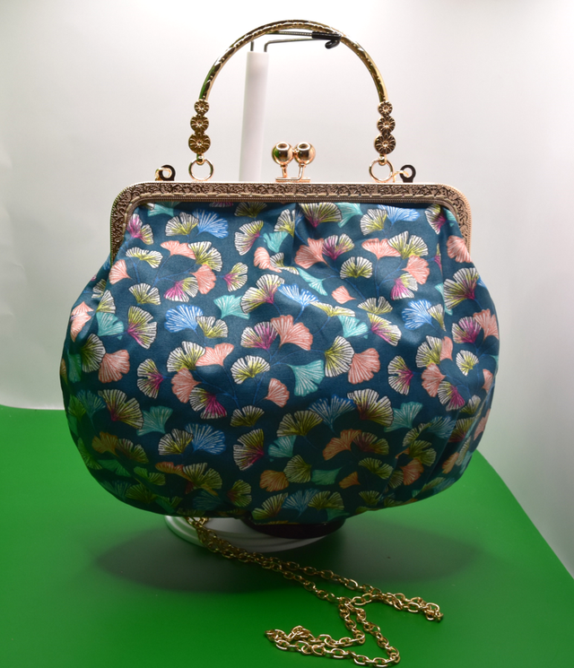 Tasche mit Gingkomotiv mit beschichteter Baumwolle
