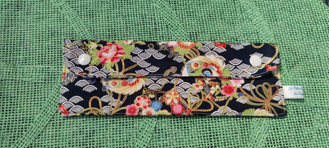 Pochette à crayons motifs asiatiques 
