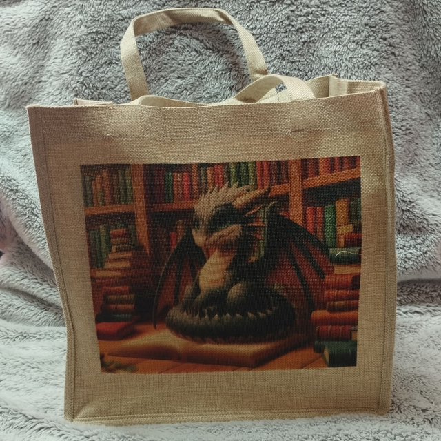 Dragon à la bibliothèque