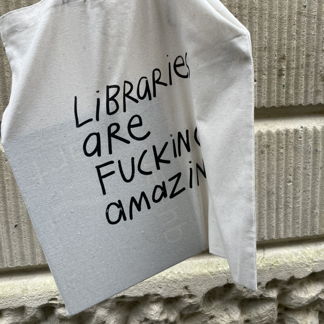 Tote bag