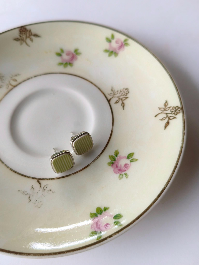 Boucles d&#039;oreilles carrées - faïence - style vintage no.6