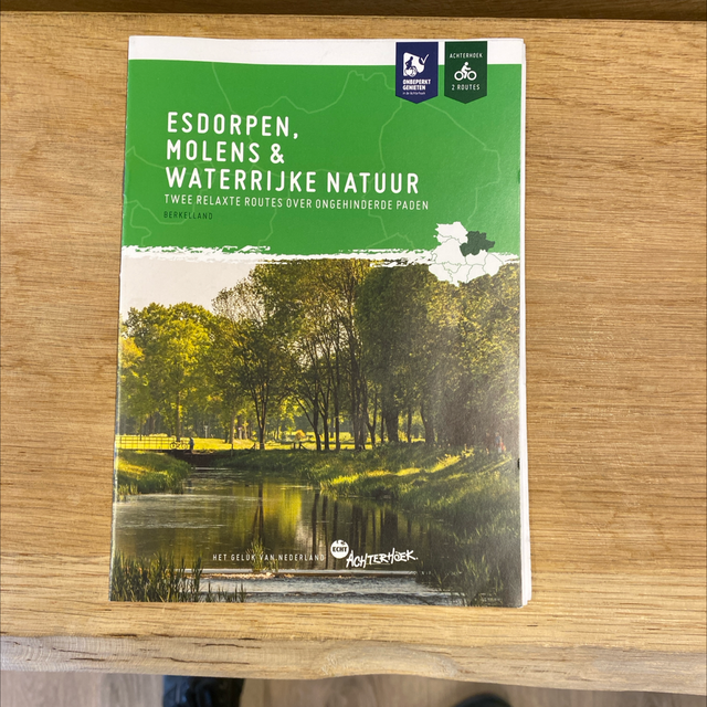 Fietsen Esdorpen Molens Waterrijke natuur