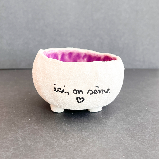 Pot « ici, on sème »