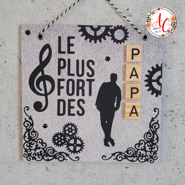 Cadre "Le plus fort des Papa" – Un Hommage Unique et Fait-Main