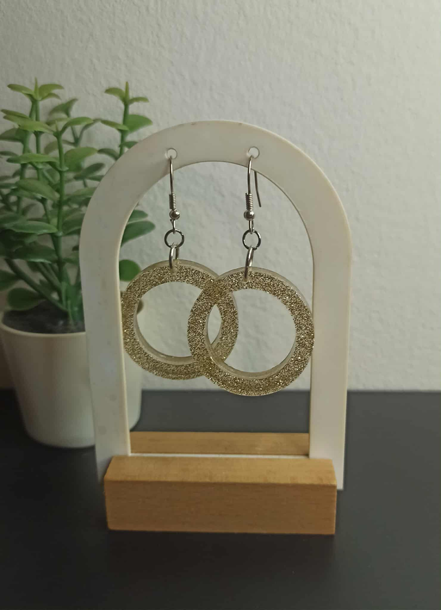 Boucle d&#039;oreille M (A21)