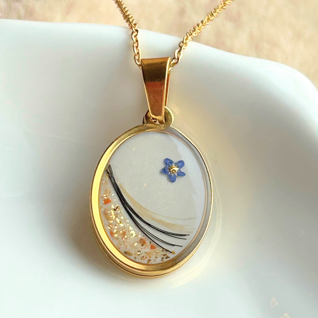 Medaljong fraternity • gullbelagt • 18x13mm • Pinki