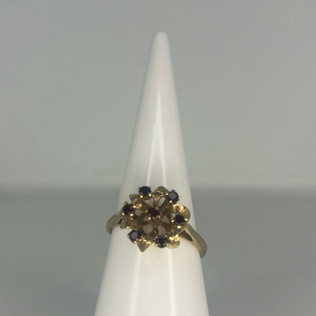 Vintage 9ct Gold Garnet Cluster Ring - Size N 1/2