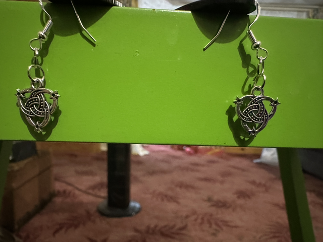 Celtic Tri Knot Earrings 