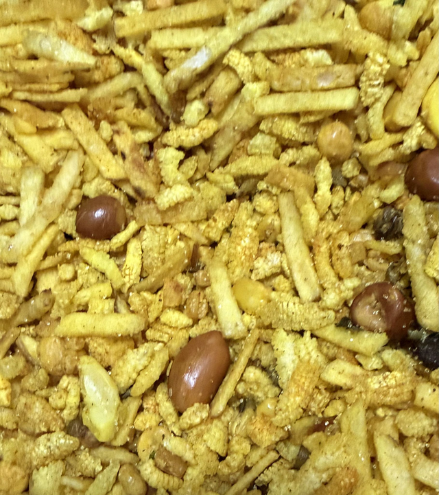 Mild Chevda
