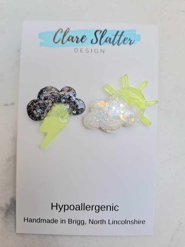 Sunshine and lightening mismatched studs