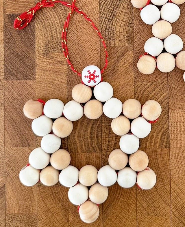 Ma belle étoile, suspension en perles en bois