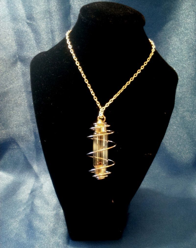 Collier gros fusible et cage à perle 