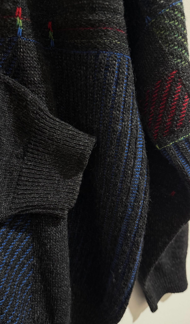 Geometric Knit Sweater – Black & Multicolour – Size M
