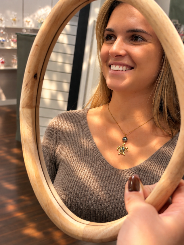 Collier Honu