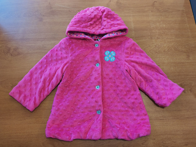 Manteau rose en 18 mois