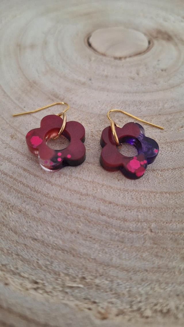 Boucles d&#039;oreilles minis fleurs multicolore 