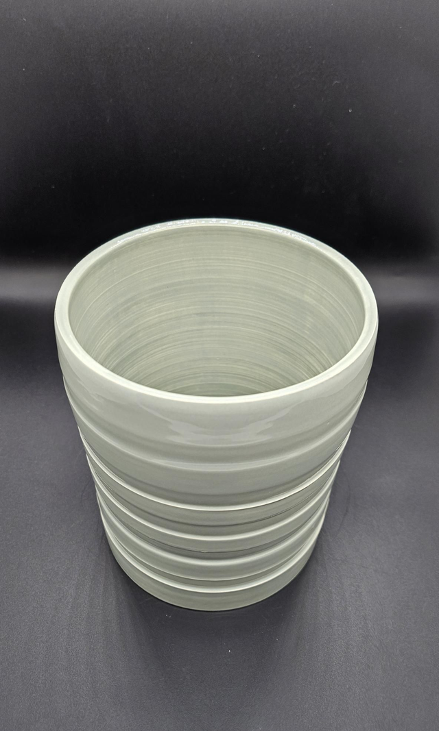 Vase vert sauge bis en faïence 