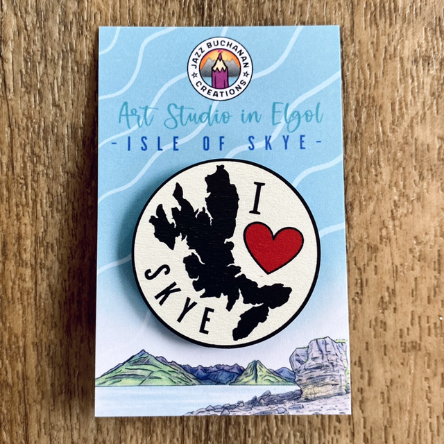 I ❤️ Skye - wooden pin badge