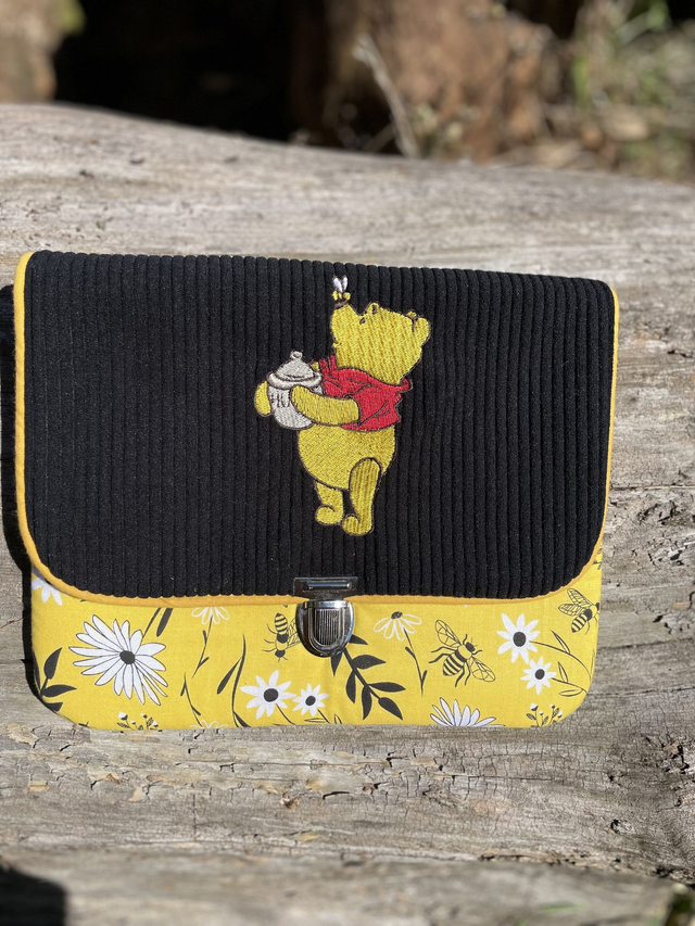 Pochette plate à rabat