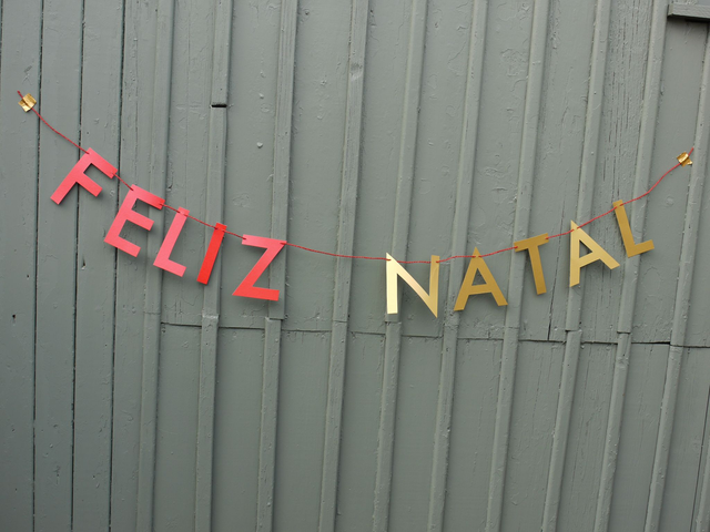 FELIZ NATAL letter banner