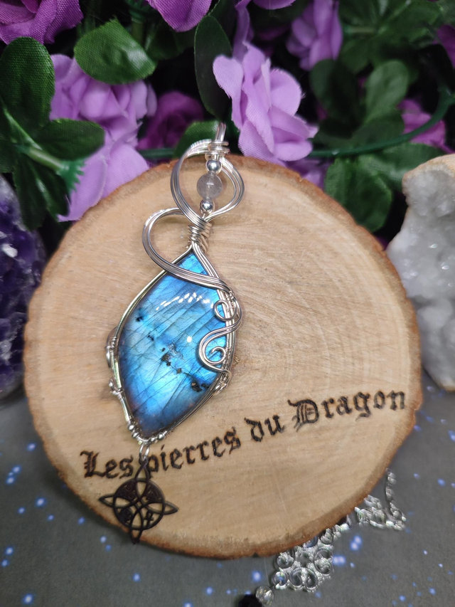 Talisman Witch protect