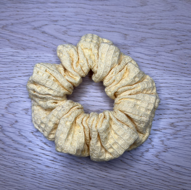 Kelt. Vohveli hiusdonitsi