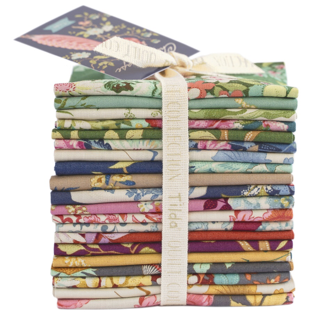  Fabrics: Fat Eighths: Chic Escape: 50 x 27cm: Bundle of 20 