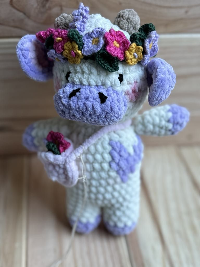 Vache couronnes de fleurs 