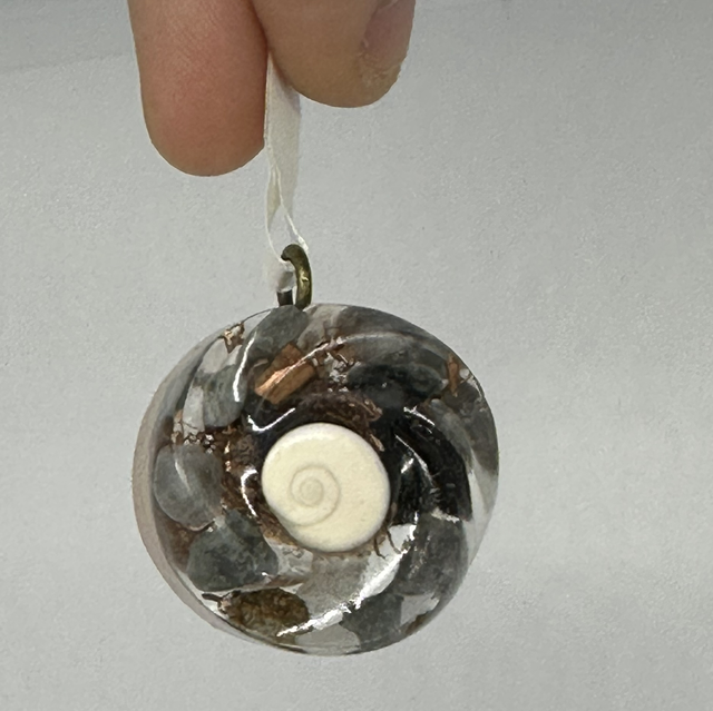 Orgon’it n*19 (taille mini) tourmaline œil de chat 432 Hz