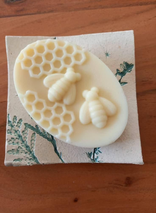 Savon miel de tilleul surgras 6%