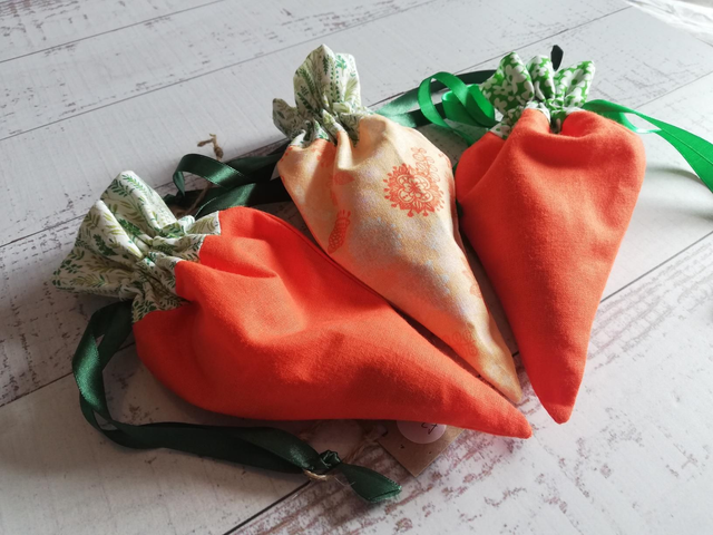Carrot Treat Bag - Small