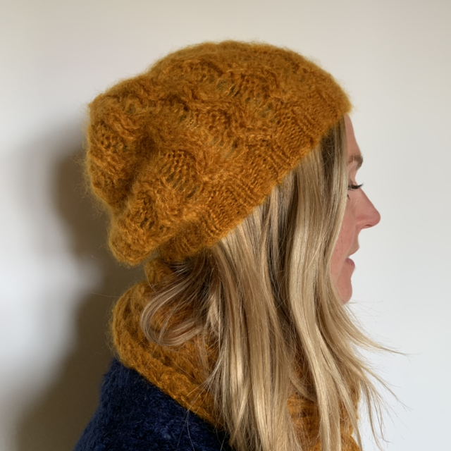 Bonnet slouchy