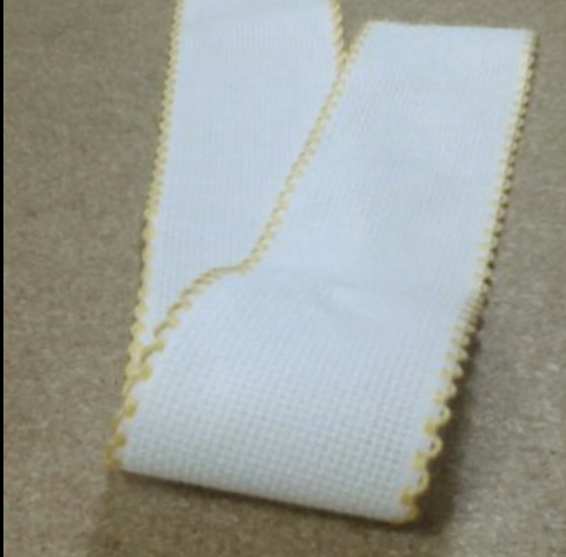 1” Aida white Band with yellow edging (per metre)